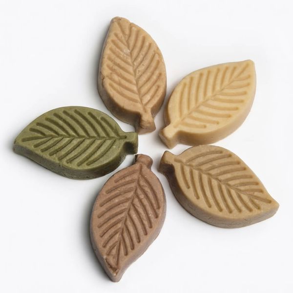 VOLUME LIFT &mdash; a solid shampoo for added volume