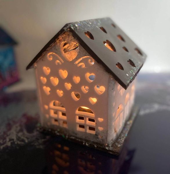 Author's fairy-tale candleholder-house made of epoxy resin 🏠
