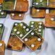 Epoxy resin dominoes
